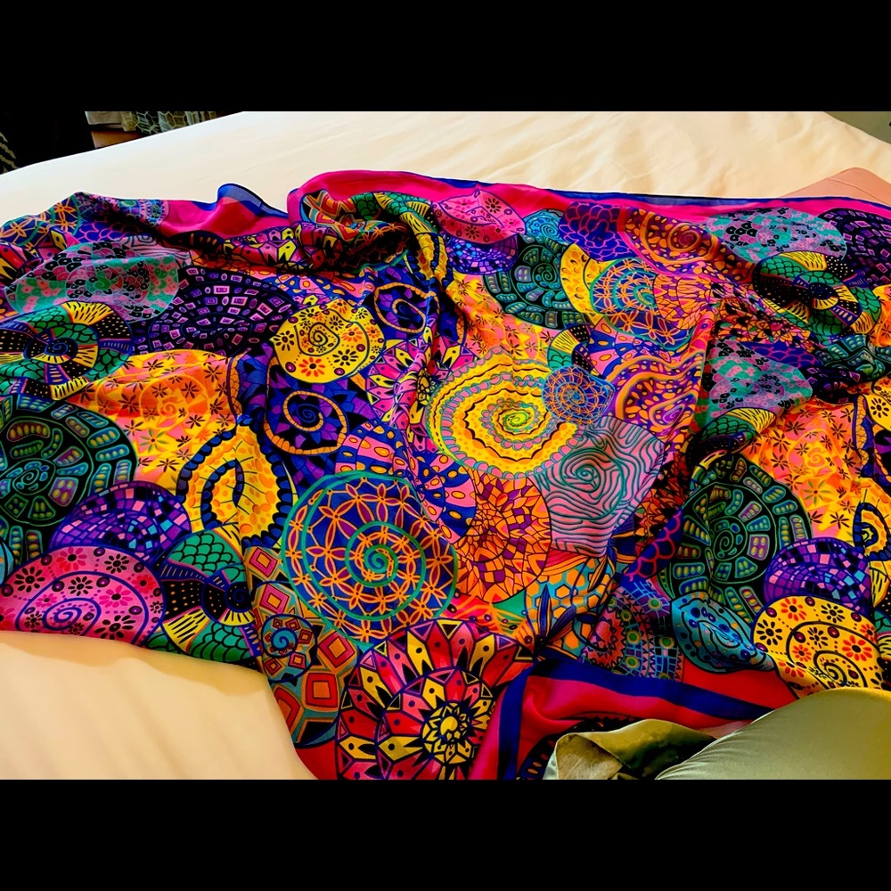 100% Silk Hermès Paris Scarf